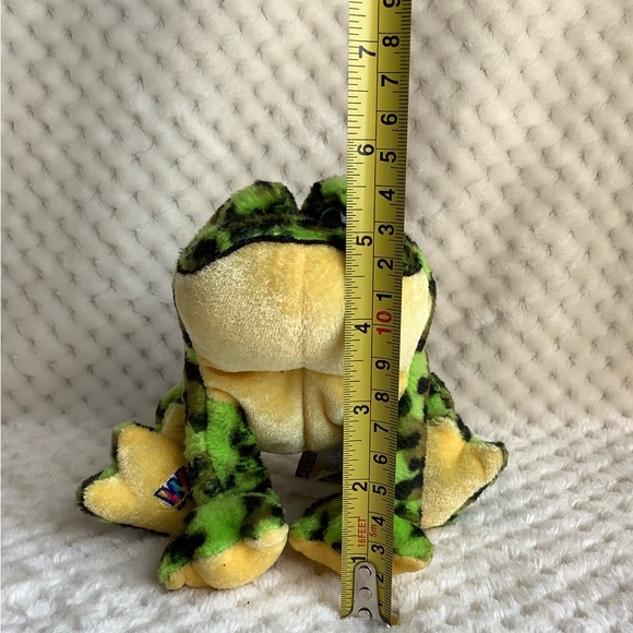 Ganz Webkinz Lil Kinz Green Frog Stuffed Animal Plush - Picture 2 of 9